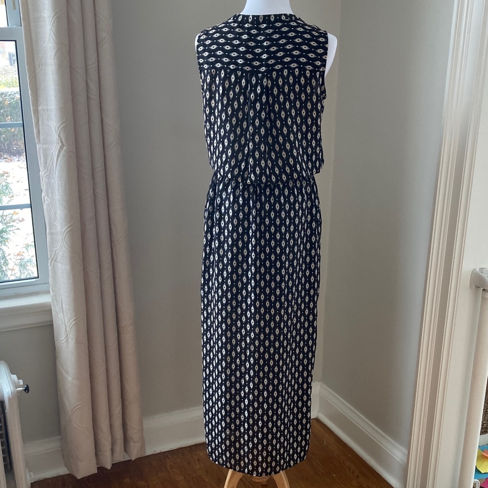 Rose & Olive - Black and Cream Patterned Midi Dress - Picture 4 of 6